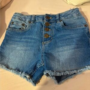 Lucky brand girl jean shorts size 10
